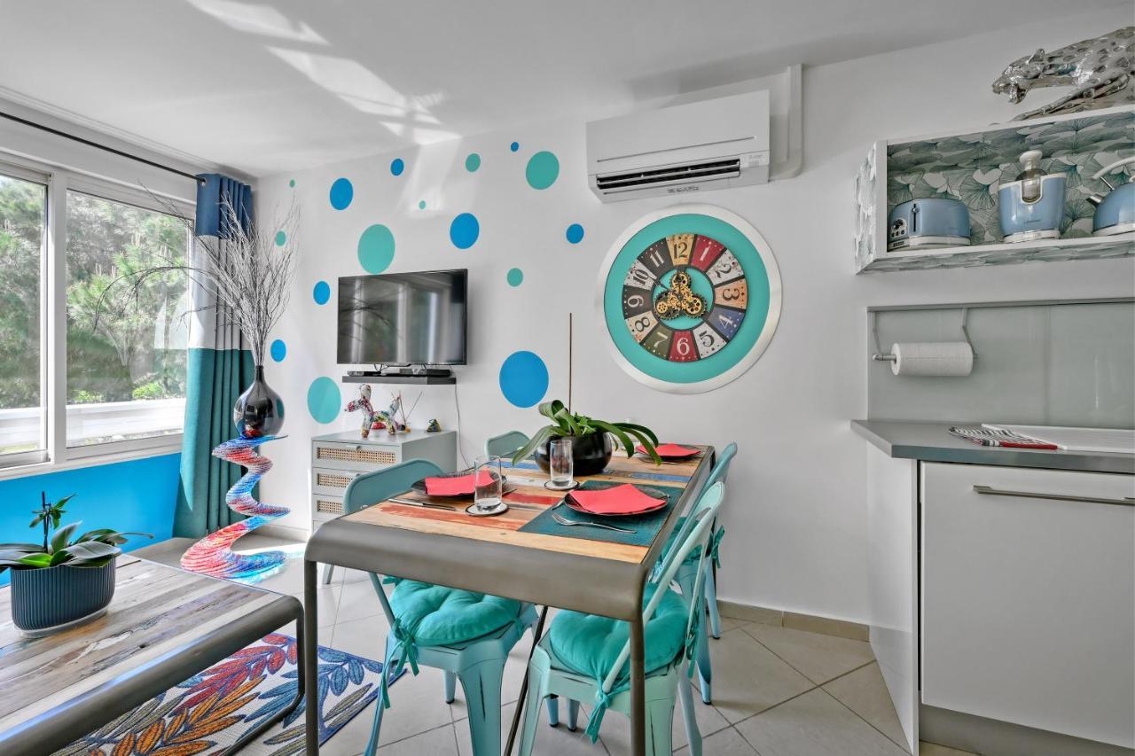 T3 De 45 M2 Avec Terrasse - Entierement Climatise - 2 Chambres - 400M De La Plage - Residence Avec Piscine Le Grau-du-Roi Exterior foto