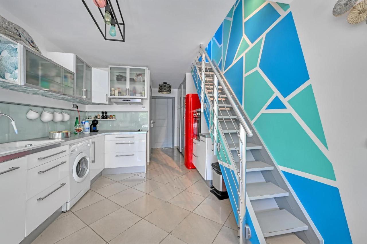 T3 De 45 M2 Avec Terrasse - Entierement Climatise - 2 Chambres - 400M De La Plage - Residence Avec Piscine Le Grau-du-Roi Exterior foto
